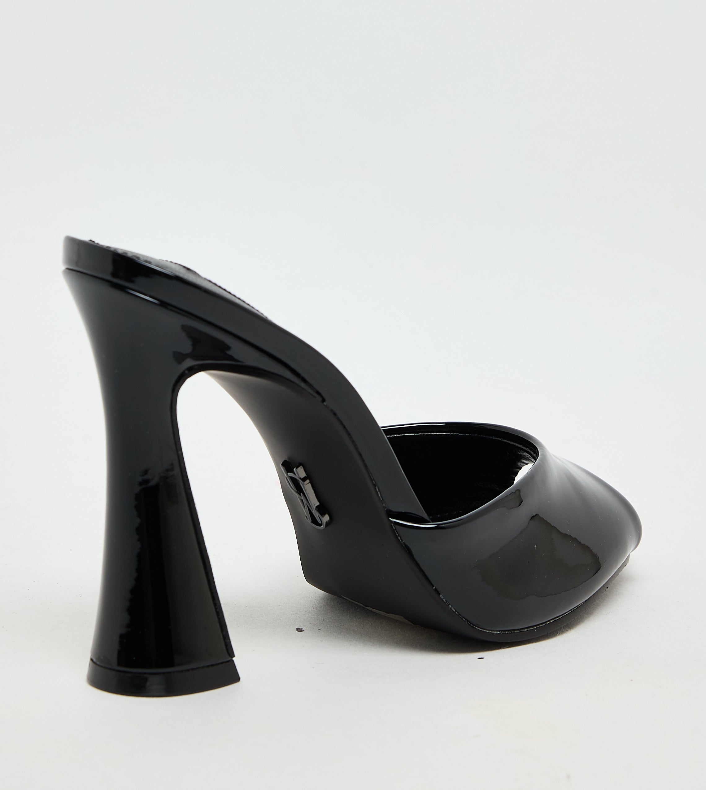 Presecco Women's Black Leather Heels - view 3
